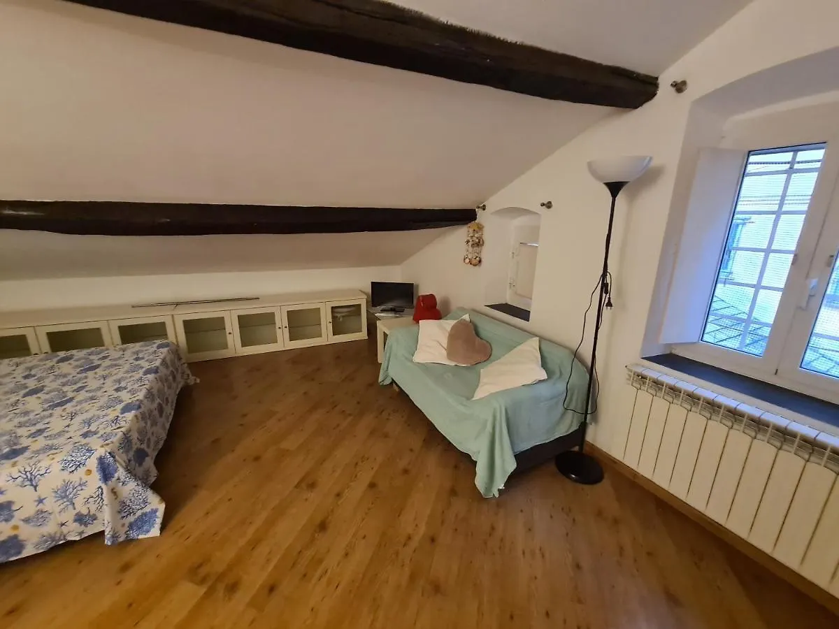 Inside Rapallo Apartment By Portofinovacanze Italy